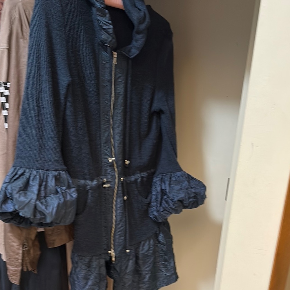 Navy Ruffle Sleeve Zip-Up Jacket